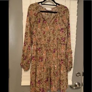Floral Flowy Dress!!